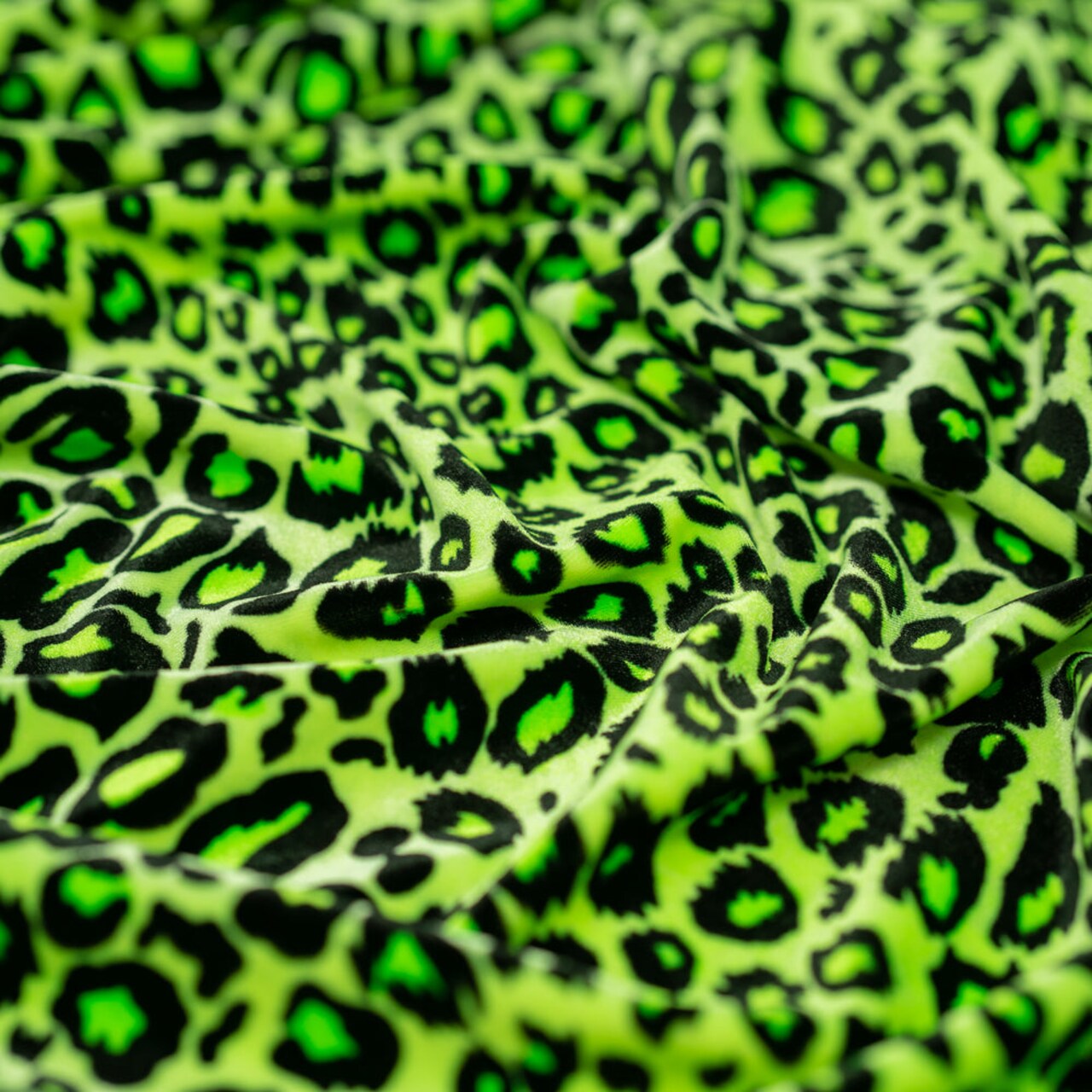 1 Yard Pug Leopard Primo Stretch Velvet Fabric 4-Way Stretch 56 Inch Width
